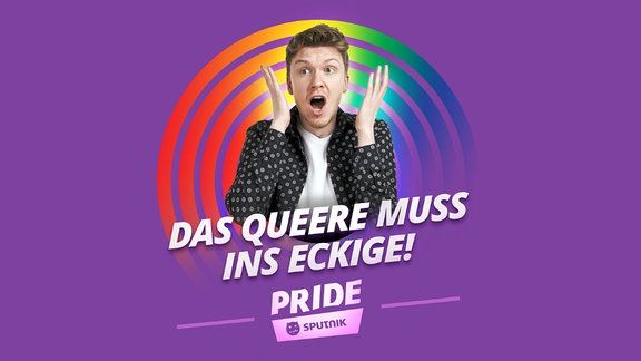 Host Kai vor lilanem Hintergrund und dem Text: "Das Queere muss ins Eckige".